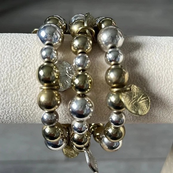 Memory Wire  Bracelet Gold & Silver Coin - Picture 2 of 3